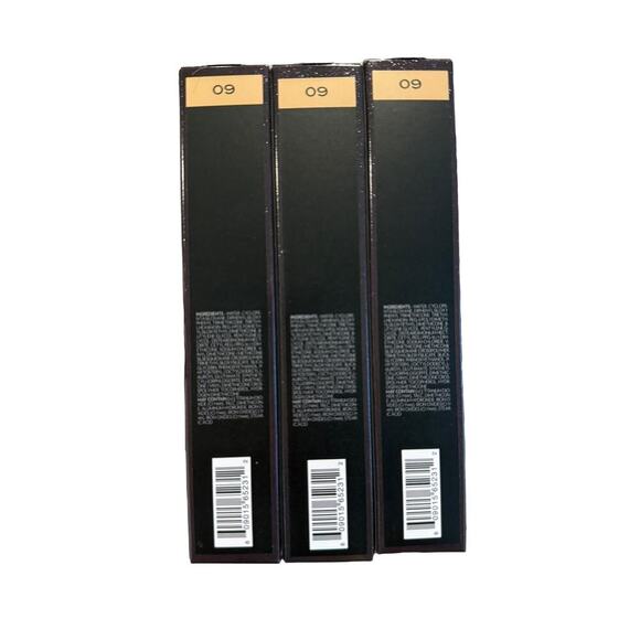 Surratt Women's Shade 9 Surreal Skin Foundation Wand 3 Set - Picture 3 of 3